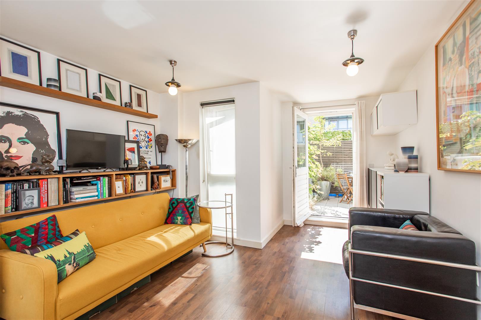 2 bed property in Emerson Building, Bow